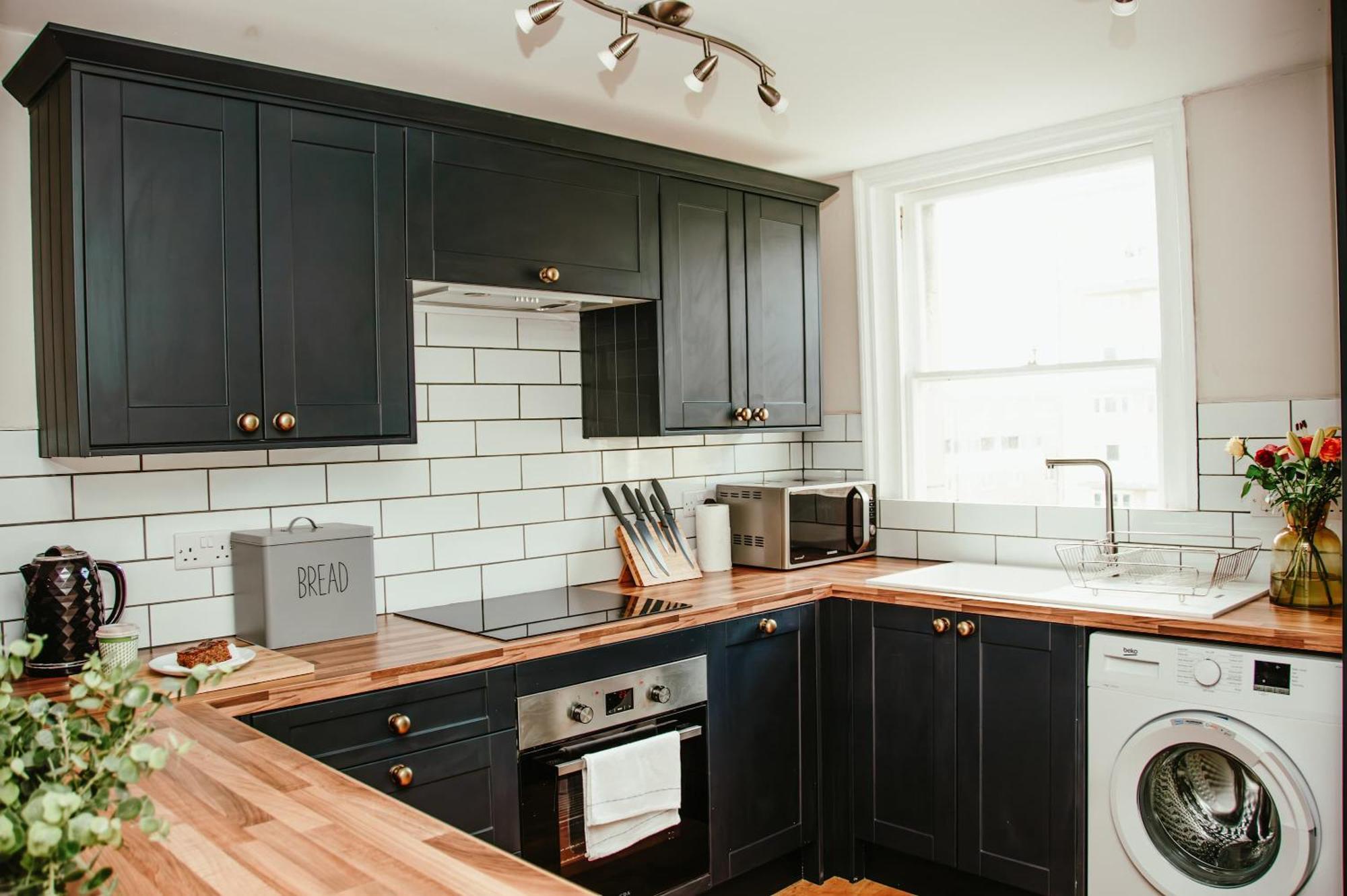 Beautiful Character 3 Bed City Centre Apartment บาธ ภายนอก รูปภาพ