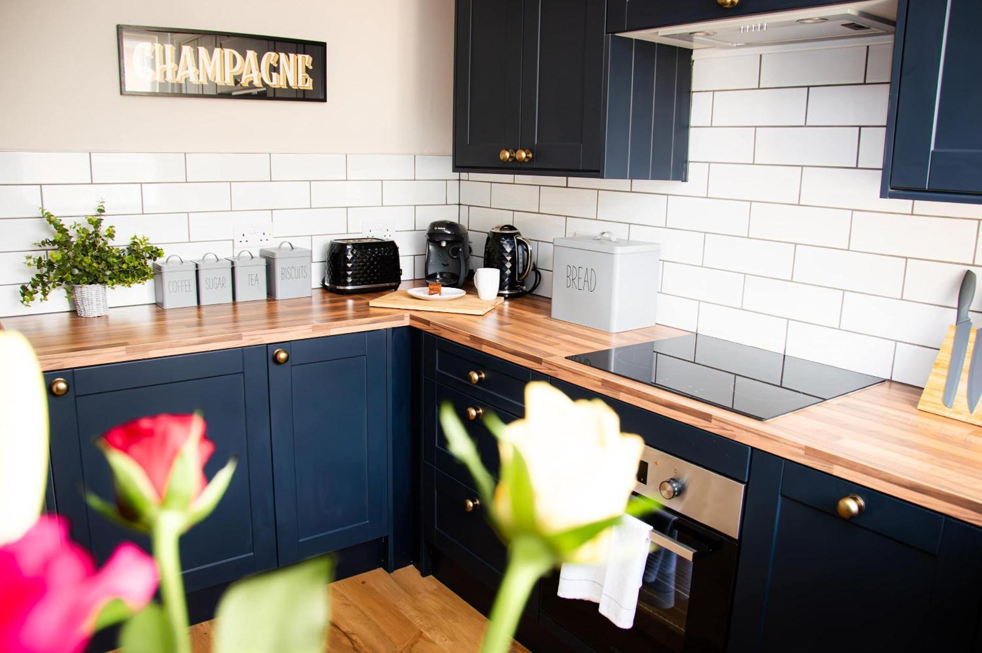 Beautiful Character 3 Bed City Centre Apartment บาธ ภายนอก รูปภาพ